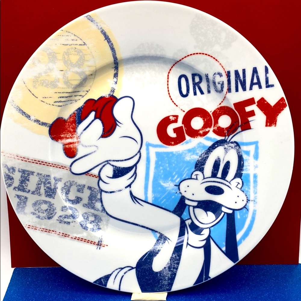 1928 Disney American Porcelain Vintage Style Goofy Decorative Dinner Plate